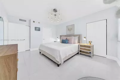 2080 S Ocean Dr #202, Hallandale Beach, FL 33009 - Photo 9