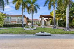 1249 Biscaya Dr, Surfside, FL 33154 - Photo 81