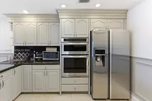 1249 Biscaya Dr, Surfside, FL 33154 - Photo 23