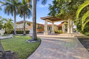 1249 Biscaya Dr, Surfside, FL 33154 - Photo 73