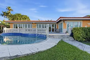 1249 Biscaya Dr, Surfside, FL 33154 - Photo 67