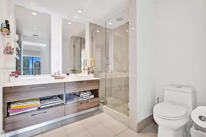 1300 S Miami Ave #2503, Miami, FL 33130 - Photo 13