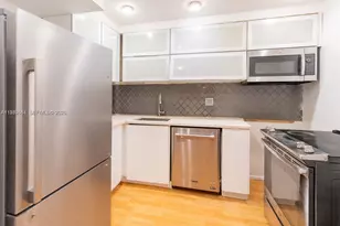 3740 Inverrary Dr, Lauderhill, FL 33319 - Photo 9