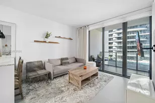 1010 Brickell Ave, Miami, FL 33131 - Photo 7