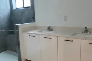 13633 SW 157th Pl, Miami, FL 33196 - Photo 3