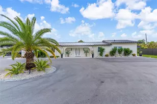24655 SW 212th Ave, Homestead, FL 33031 - Photo 3
