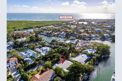 221 Knollwood Dr, Key Biscayne, FL 33149 - Photo 1