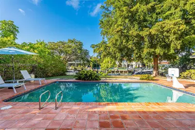 221 Knollwood Dr, Key Biscayne, FL 33149 - Photo 21