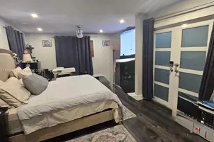 4861 NW 7th St, Plantation, FL 33317 - Photo 5