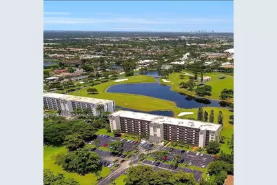 3150 W Rolling Hills Cir #209, Davie, FL 33328 - Photo 1