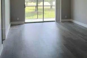 3150 W Rolling Hills Cir, Davie, FL 33328 - Photo 11