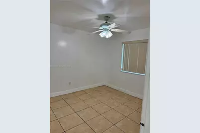 6407 NW 199th Ln #N/a, Hialeah, FL 33015 - Photo 11