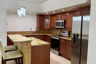 6407 NW 199th Ln, Hialeah, FL 33015 - Photo 5