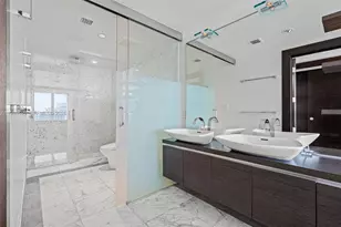 200 Biscayne Blvd Way, Miami, FL 33131 - Photo 21