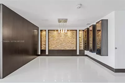200 Biscayne Boulevard Way #3707, Miami, FL 33131 - Photo 5
