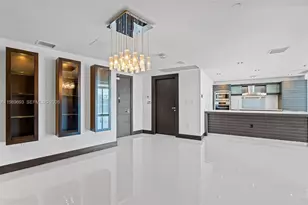 200 Biscayne Blvd Way, Miami, FL 33131 - Photo 7
