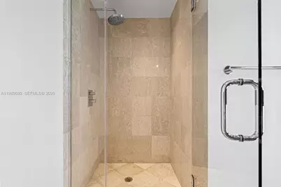 200 Biscayne Boulevard Way #3707, Miami, FL 33131 - Photo 27