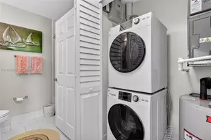 8033 Aberdeen Dr, Boynton Beach, FL 33472 - Photo 7