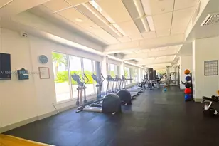 2851 NE 183rd St, Aventura, FL 33160 - Photo 21