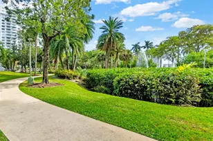 2851 NE 183rd St, Aventura, FL 33160 - Photo 15