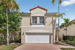 12289 NW 1st St, Plantation, FL 33325 - Photo 1