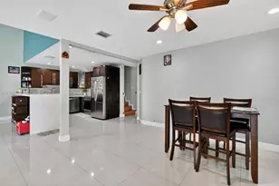 12289 NW 1st St, Plantation, FL 33325 - Photo 15