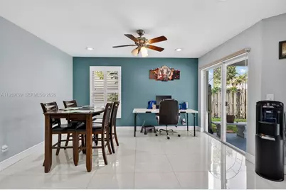 12289 NW 1st St, Plantation, FL 33325 - Photo 7