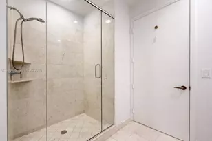 900 Brickell Key Blvd, Miami, FL 33131 - Photo 19