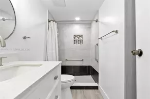 2500 NE 135th St, North Miami, FL 33181 - Photo 21