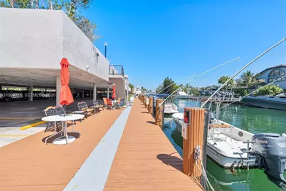 2500 NE 135th St Unit#B206, North Miami, FL 33181 - Photo 45