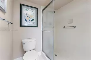 12750 SW 4th Ct, Pembroke Pines, FL 33027 - Photo 17