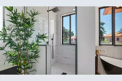 7965 SW 195th St, Cutler Bay, FL 33157 - Photo 33