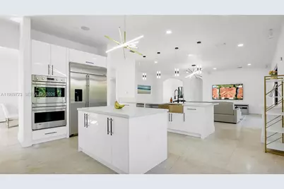 7965 SW 195th St, Cutler Bay, FL 33157 - Photo 7