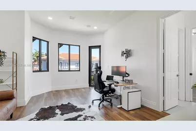 7965 SW 195th St, Cutler Bay, FL 33157 - Photo 35