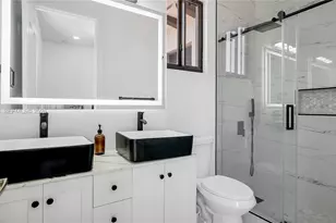 7965 SW 195th St, Cutler Bay, FL 33157 - Photo 37