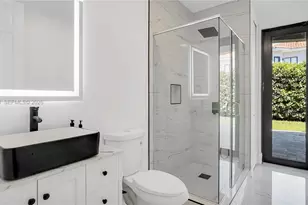 7965 SW 195th St, Cutler Bay, FL 33157 - Photo 17