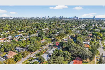 870 NE 144th St, North Miami, FL 33161 - Photo 33