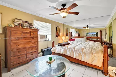 337 Ives Dairy Rd #12, Miami, FL 33179 - Photo 25