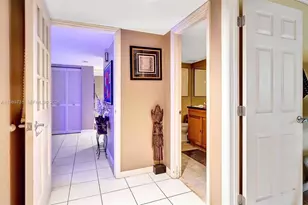 337 Ives Dairy Rd, Miami, FL 33179 - Photo 23