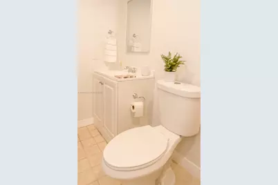 6675 W 4th Ave #203, Hialeah, FL 33012 - Photo 39