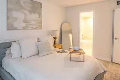 6675 W 4th Ave #203, Hialeah, FL 33012 - Photo 29