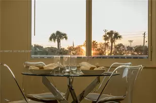 6675 W 4th Ave, Hialeah, FL 33012 - Photo 11