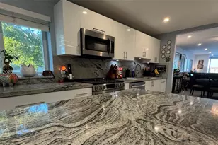 1501 SW 134th Way, Pembroke Pines, FL 33027 - Photo 9