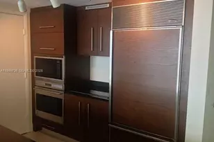 475 Brickell Ave, Miami, FL 33131 - Photo 7