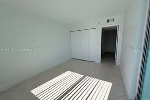 17890 W Dixie Hwy 702 Hwy, North Miami Beach, FL 33160 - Photo 9