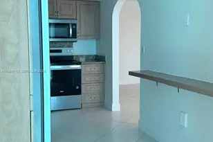 17890 W Dixie Hwy 702 Hwy, North Miami Beach, FL 33160 - Photo 5