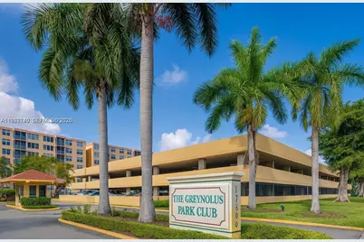 17890 W Dixie Hwy 702 Hwy #702, North Miami Beach, FL 33160 - Photo 1