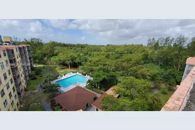 17890 W Dixie Hwy 702 Hwy #702, North Miami Beach, FL 33160 - Photo 19