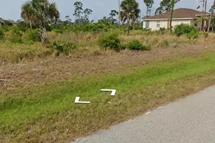 31 Binnacle Rd, Other City - In The State Of Florida, FL 33946 - Photo 1