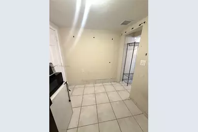 9615 NW 26th Ave, Miami, FL 33147 - Photo 25